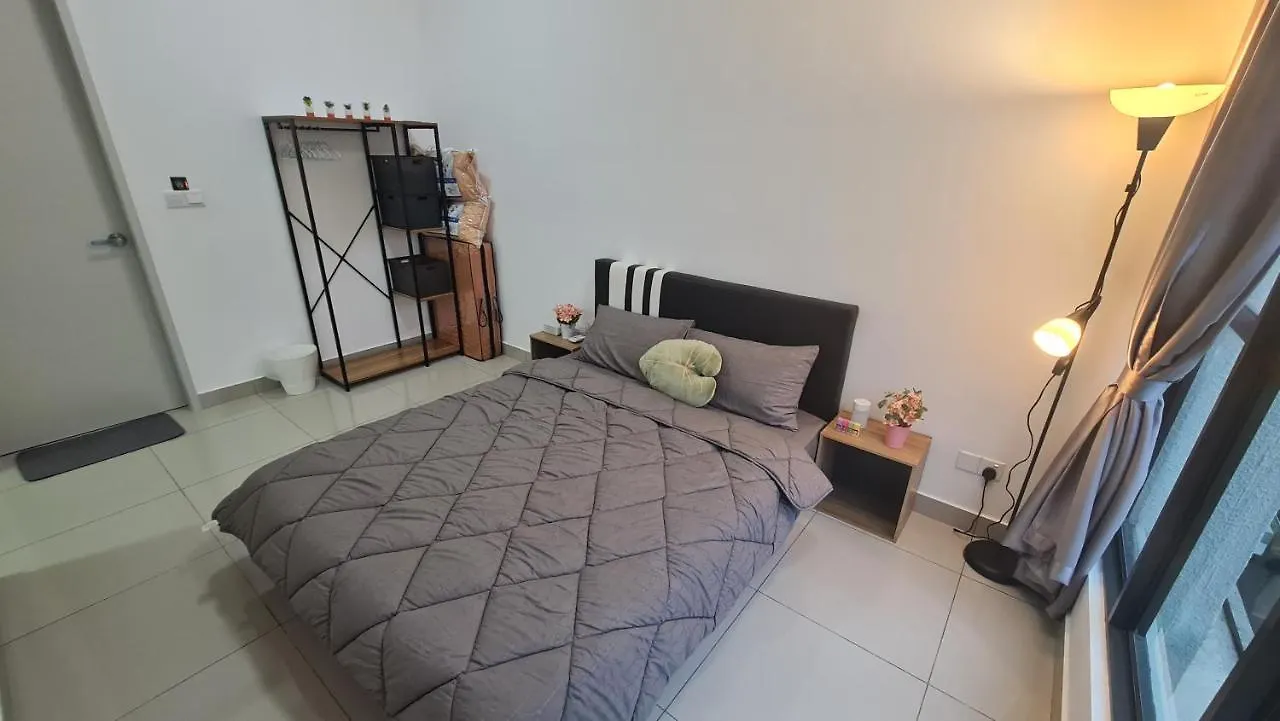 Luxury 5Star 2Room Resort Suite Mid Valley Sunway Kuala Lumpur By Stayz Suites