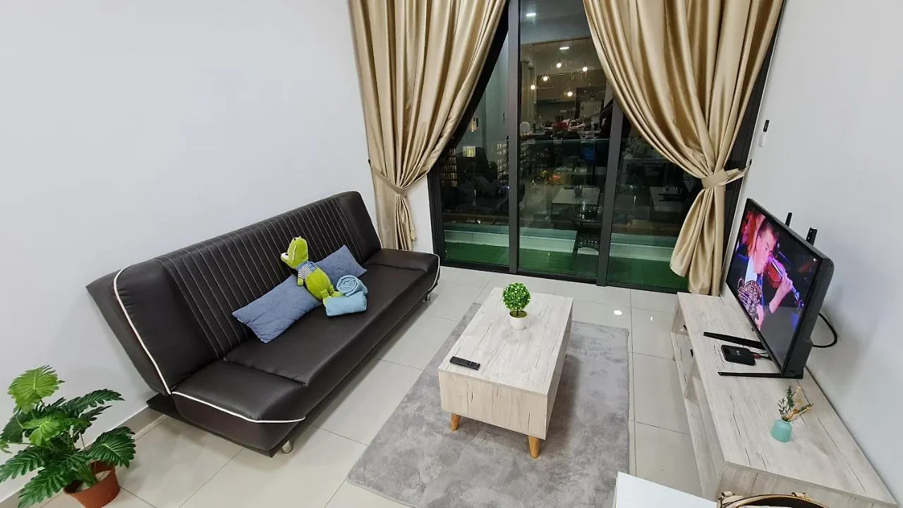 Luxury 5Star 2Room Resort Suite Mid Valley Sunway Kuala Lumpur By Stayz Suites